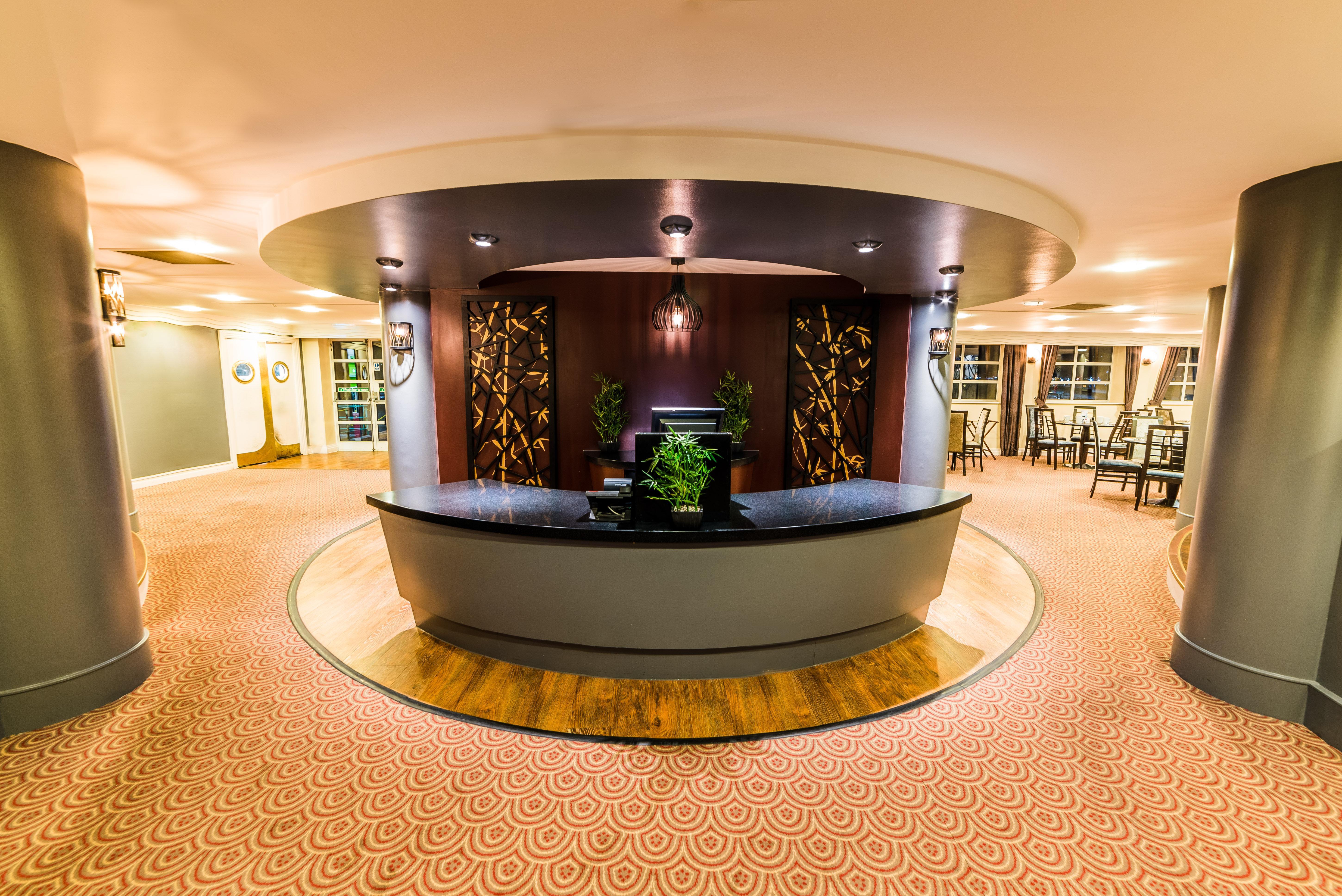 Crowne Plaza - John Lennon Airport By Ihg Hotel 4*